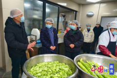 <b>为全体师生营制“住得好、吃得好、学得好”的</b>